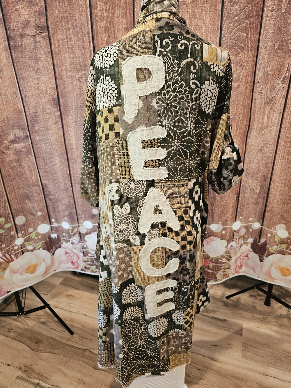 I LOVE LINEN NWOT PEACE Embroidered Patchwork Kimono Jacket - Olive Green - Picture 2 of 5